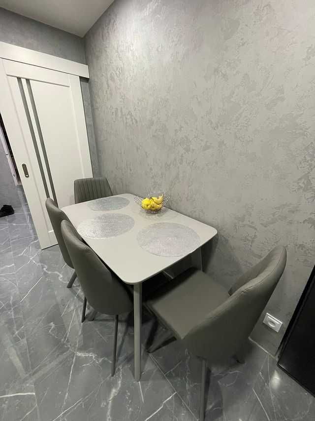 Сірий кухоний стіл Дерево з МДФ новий зі складу 120х75 см Серый Стол