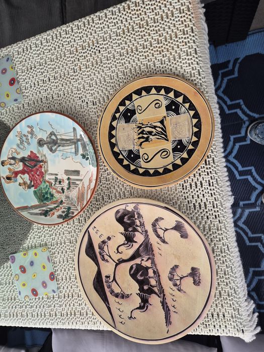 Stare afrykańskie talerze i hiszpański cena za wszystkie