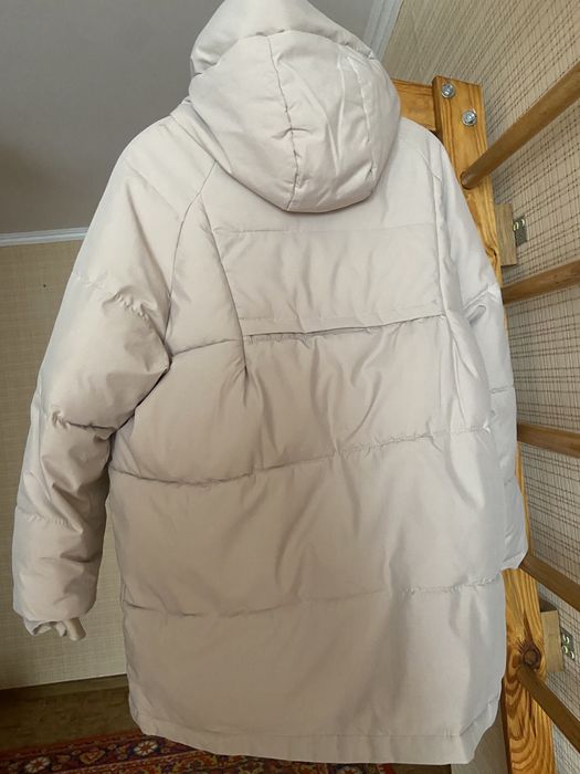 Зимова куртка жіноча