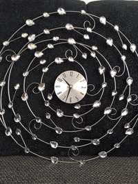 Zegar srebrny z diamencikami błyszczący ścienny glamour śliczny nowy
