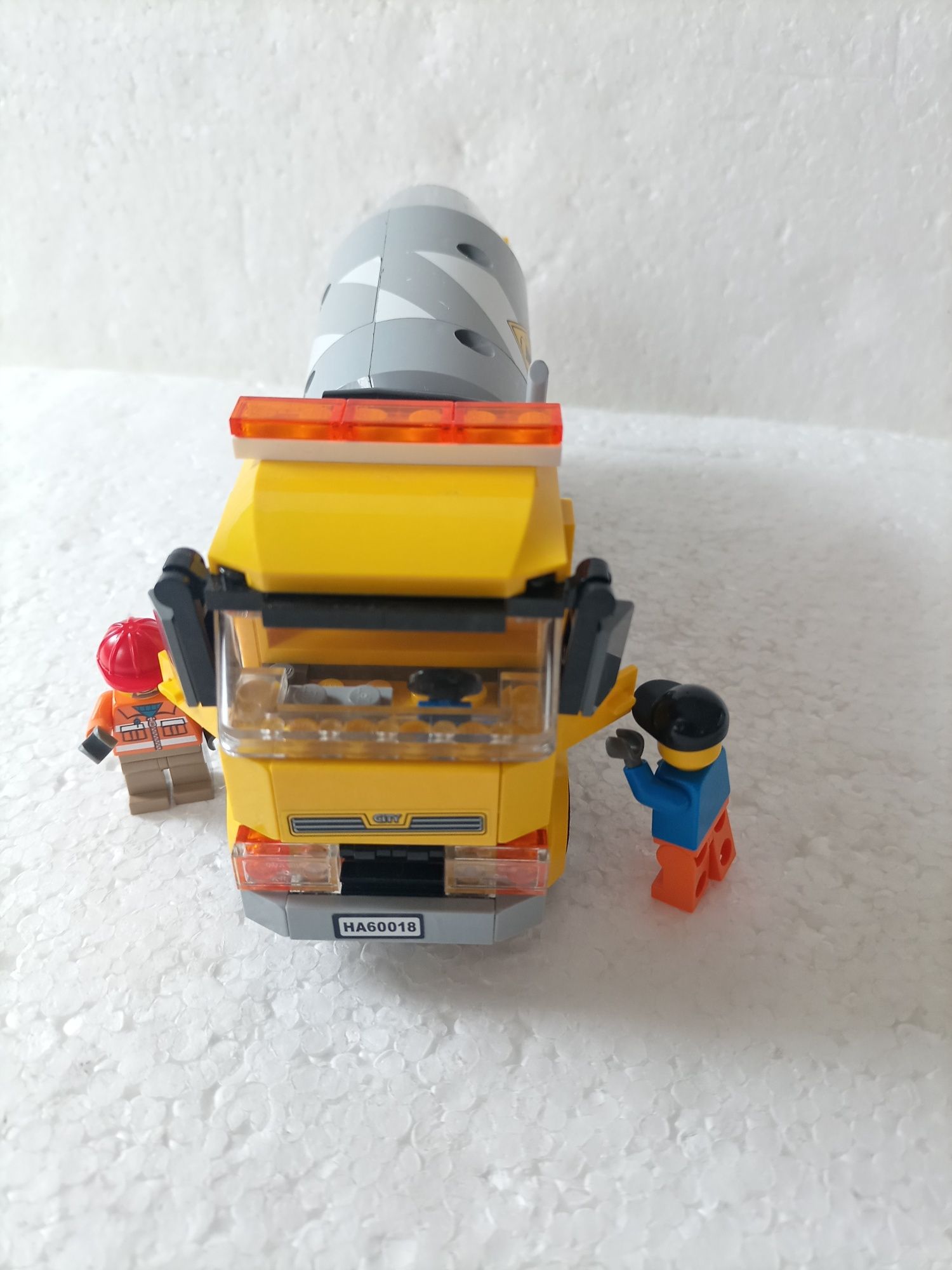 Klocki LEGO betoniarka 60018