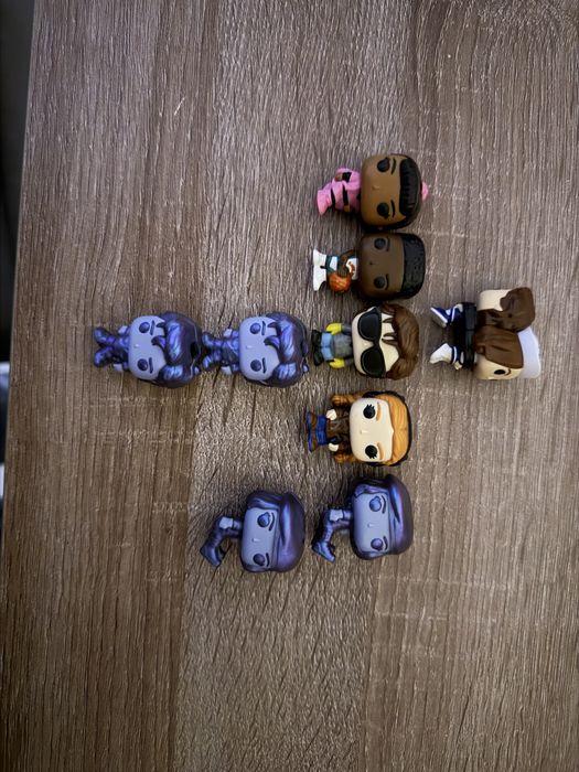 Stranger things kinder joy para troca