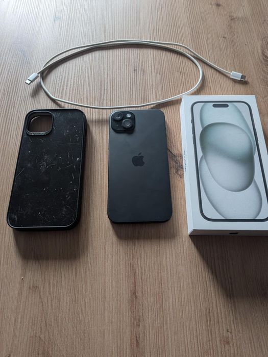 Sprzedam Iphone 15 plus