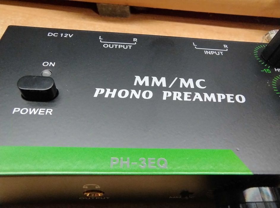 Przedwzmacniacz do gramofonu PH-3EQ Professional Audio Series
