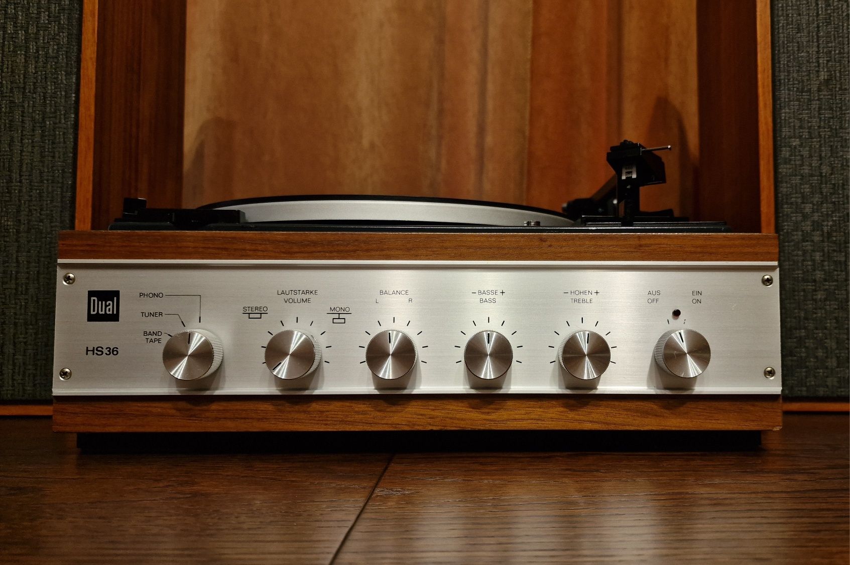 Dual HS 36, Wzmacniacz z gramofonem Dual 1210 oraz kolumnami