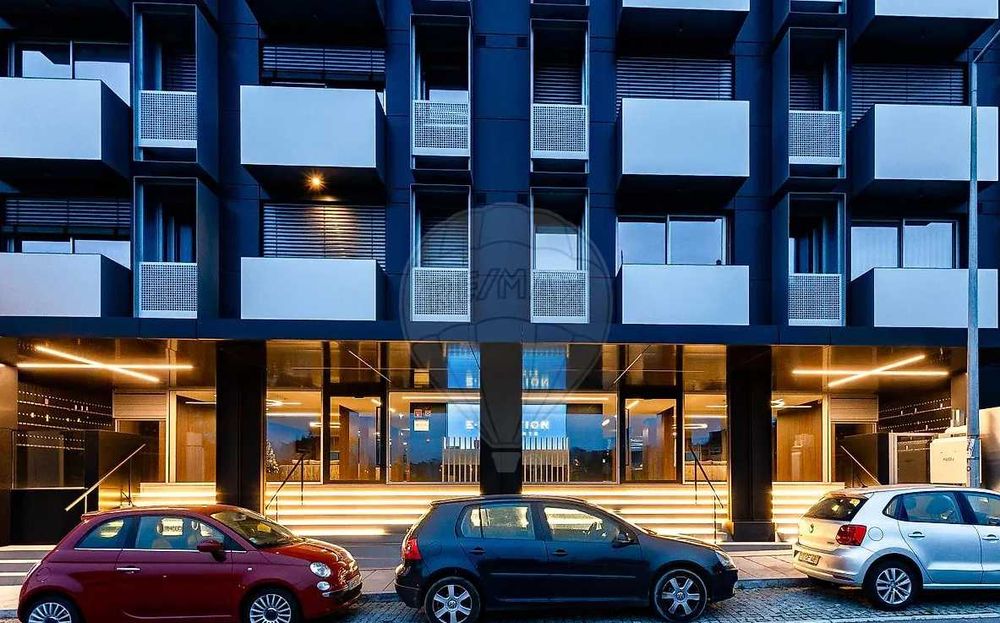 Arrenda-se T0 no Edifício E-volution - City Golf - Senhora da Hora