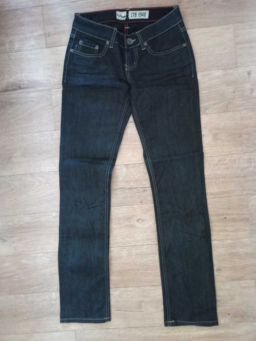 Продам джинсы женские бу Турция 27, 25 размеры