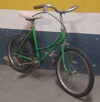 Bicicleta Ucal antiga.