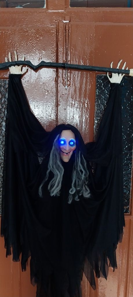 Bruxa mecânica de hallowenn