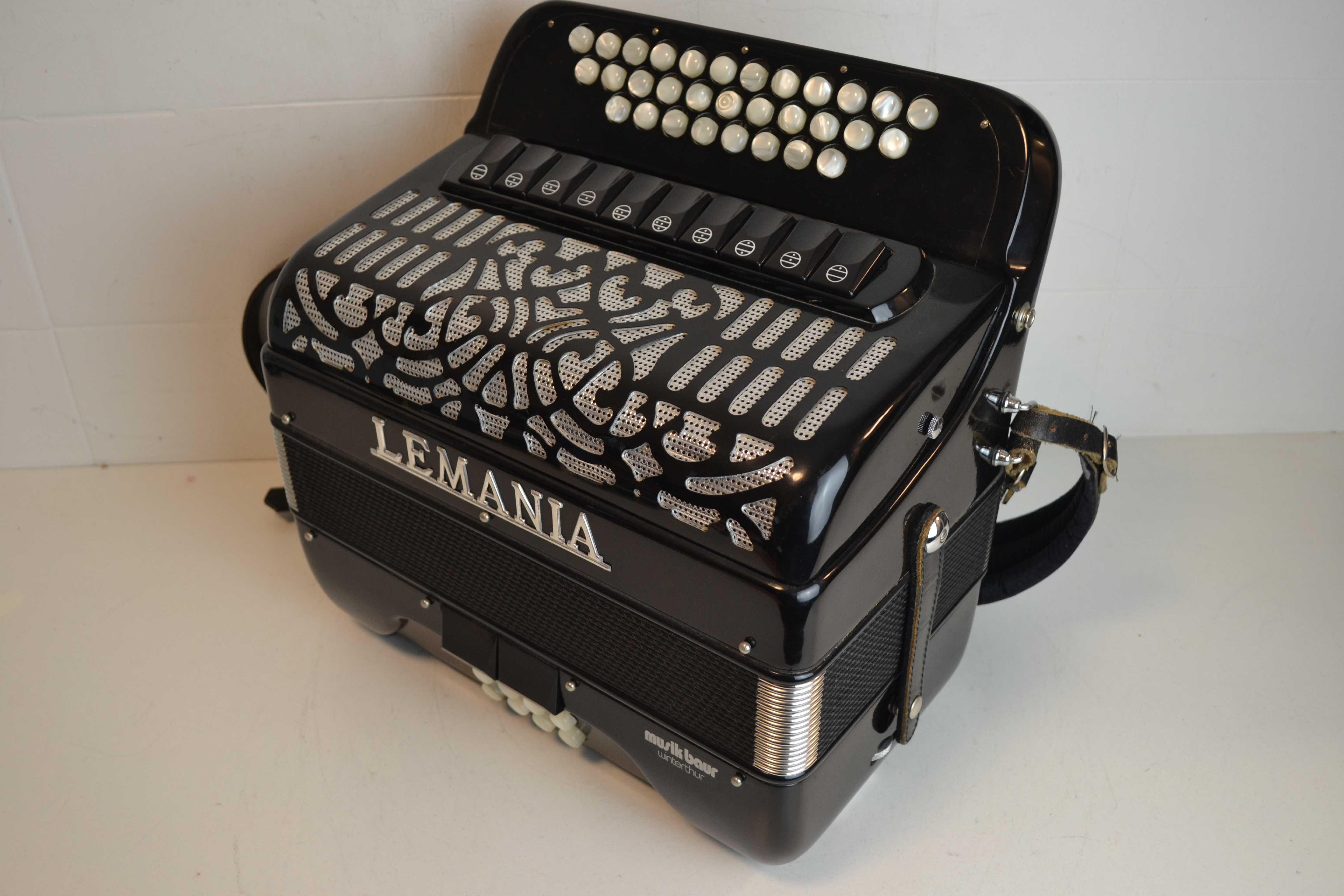 Concertina Lemania 4 Voz Com Mala