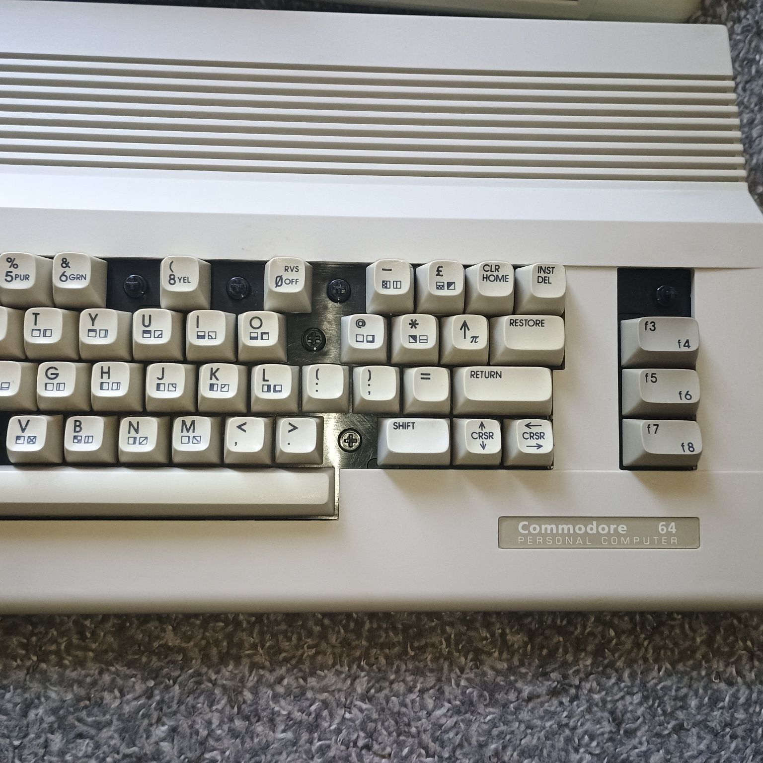 Commodore 64+ magnetofon+ stacja Atari 1050 + commodore plus4