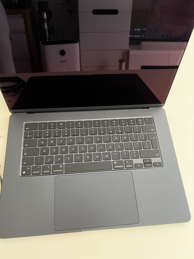 Apple MacBook Air 15’’, M3 /8c CPU/10c GPU/ 16GBRam/512GB SSD