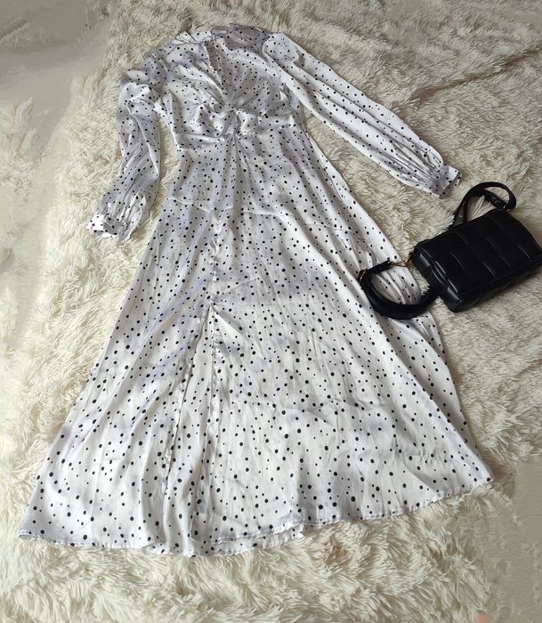 Платье ASOS в бельевом стиле 34