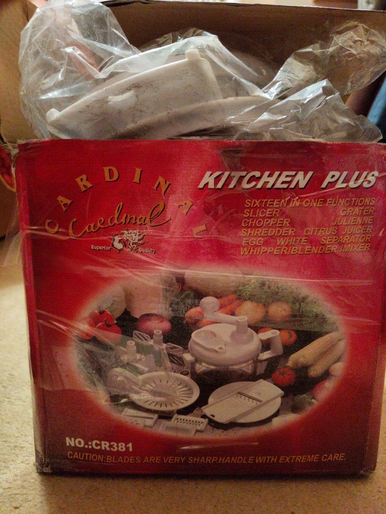 Продаю Kitchen Plus Ручной 5 в 1 Кухонный Комбайн Многоцелевой