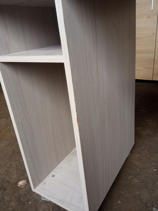 Sprzedam biurko szkolne