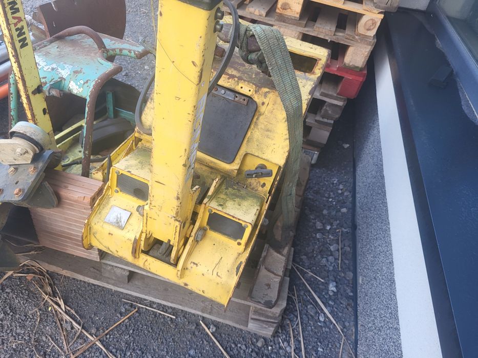 Zagęszczarka Bomag 450kg bez silnika