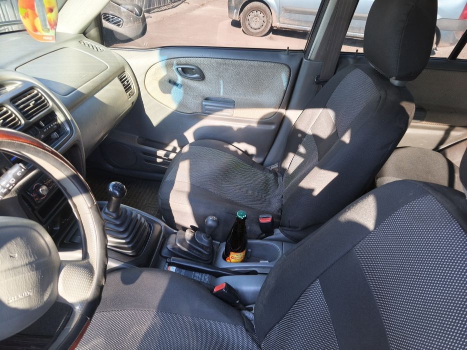 Продам SUZUKI GRAND vitara 2.0 TD