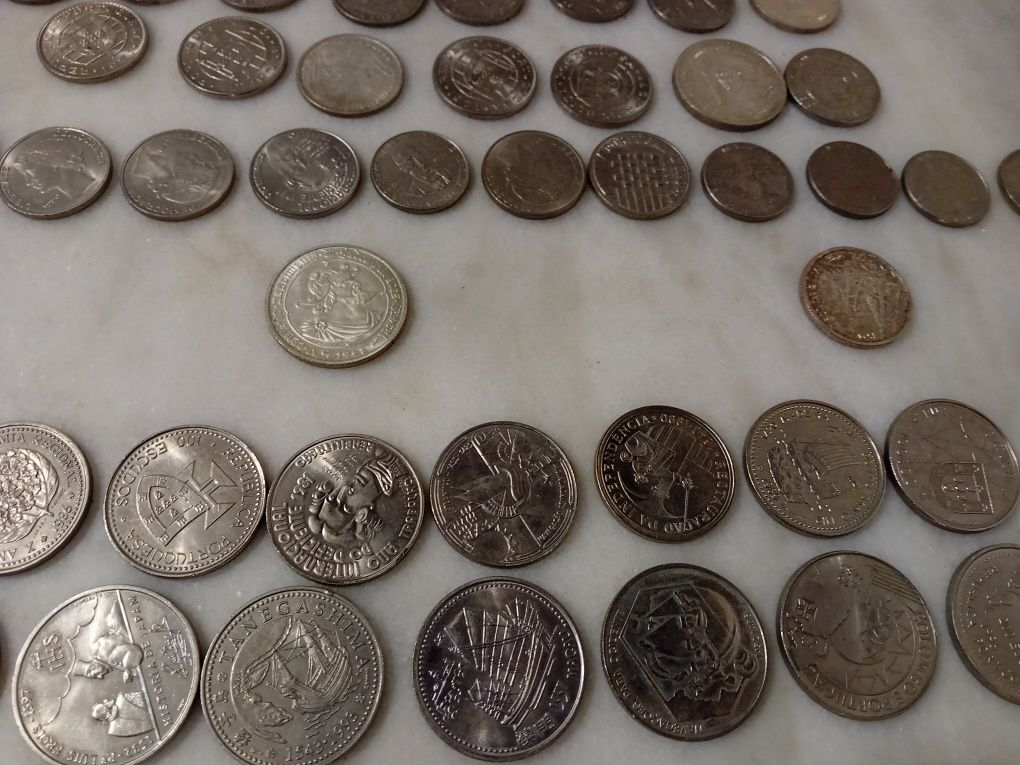 Conjunto de 52 Moedas Comemorativas