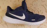 Кросiвки NIKE revolution ( оригiнал ) 38 р