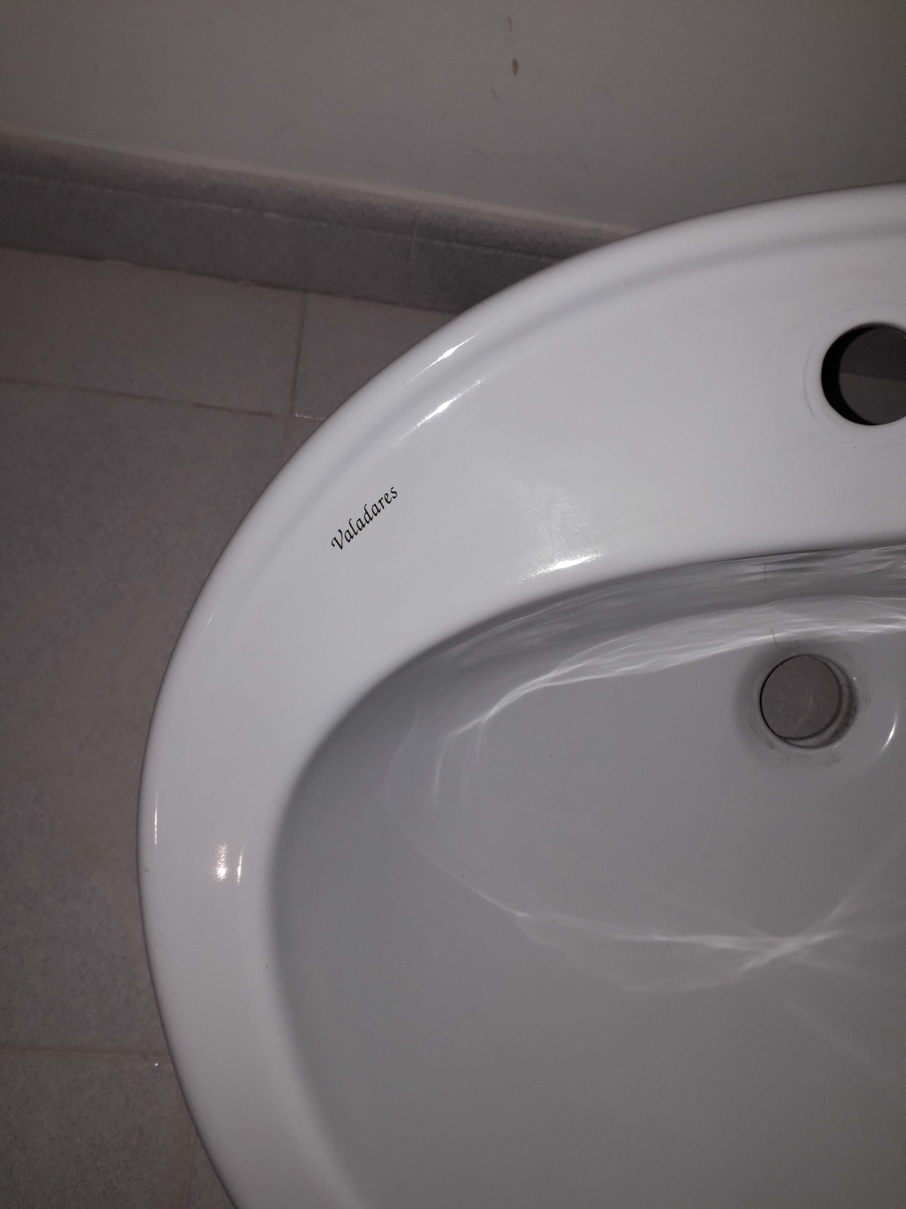 Lavatório Valadares Branco encastrar/embutir