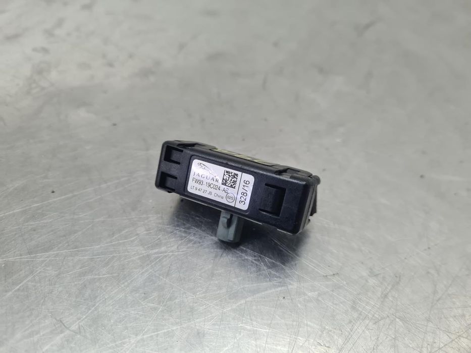 Amplificador de antena JAGUAR F-Pace (X761)