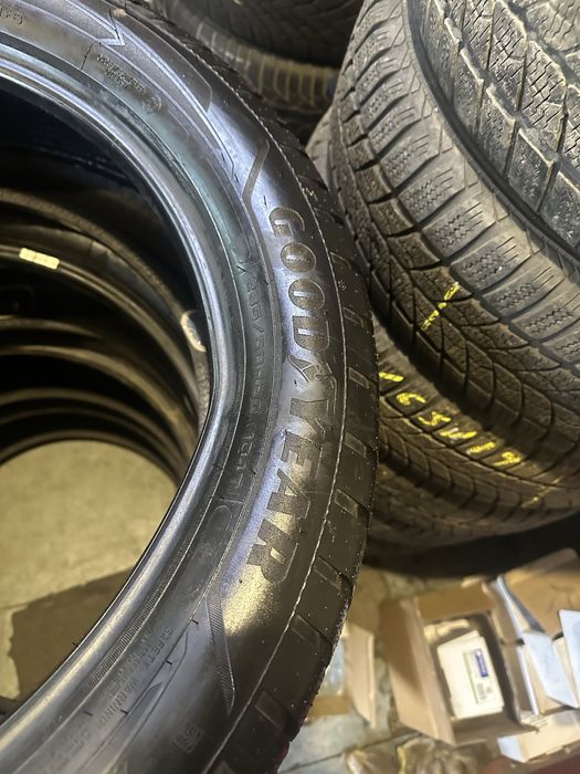 235/50/20 гуд ер 24 год и зад есть 255/45/20 контик