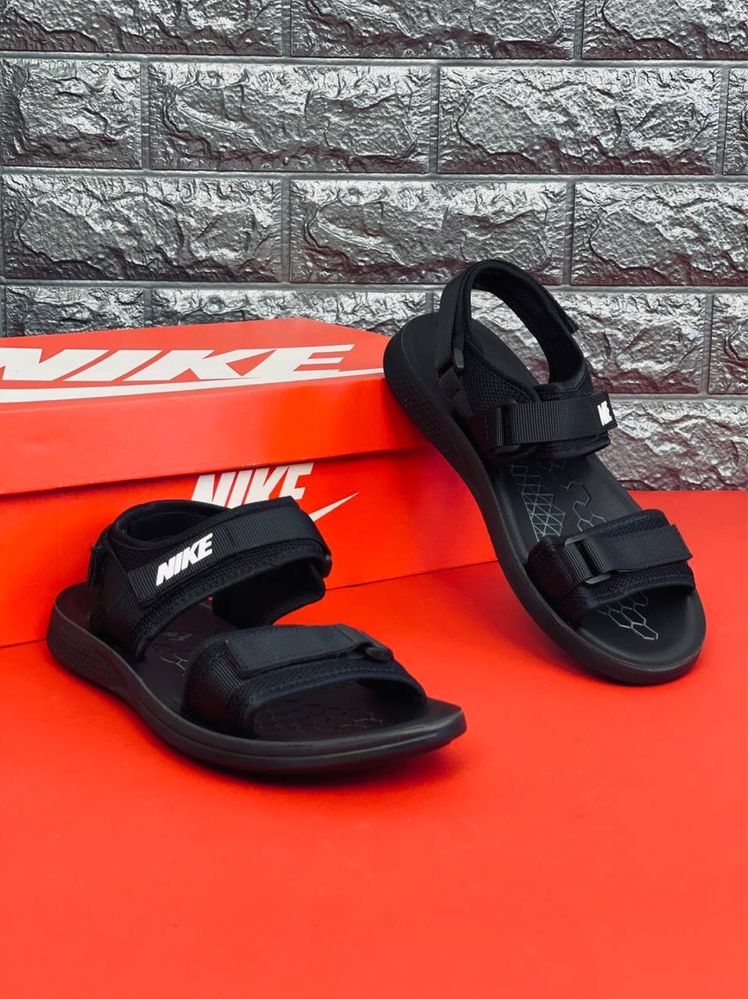 Босоножки Nike мужские Сандали черные Найк сандалии на липучках
