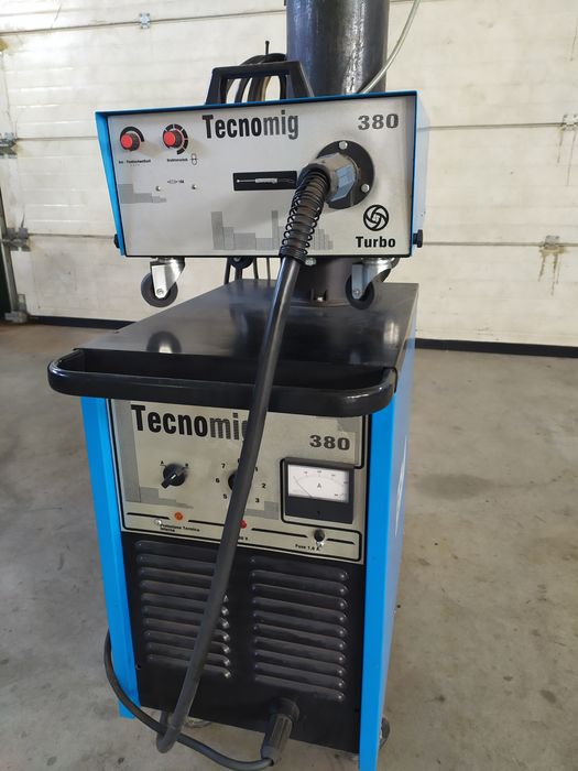 Semi Automática trifásica