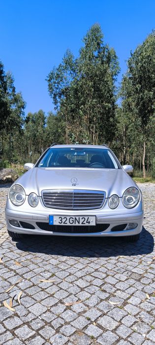 Mercedes E220 Ano 2004 IMPECÁVEL