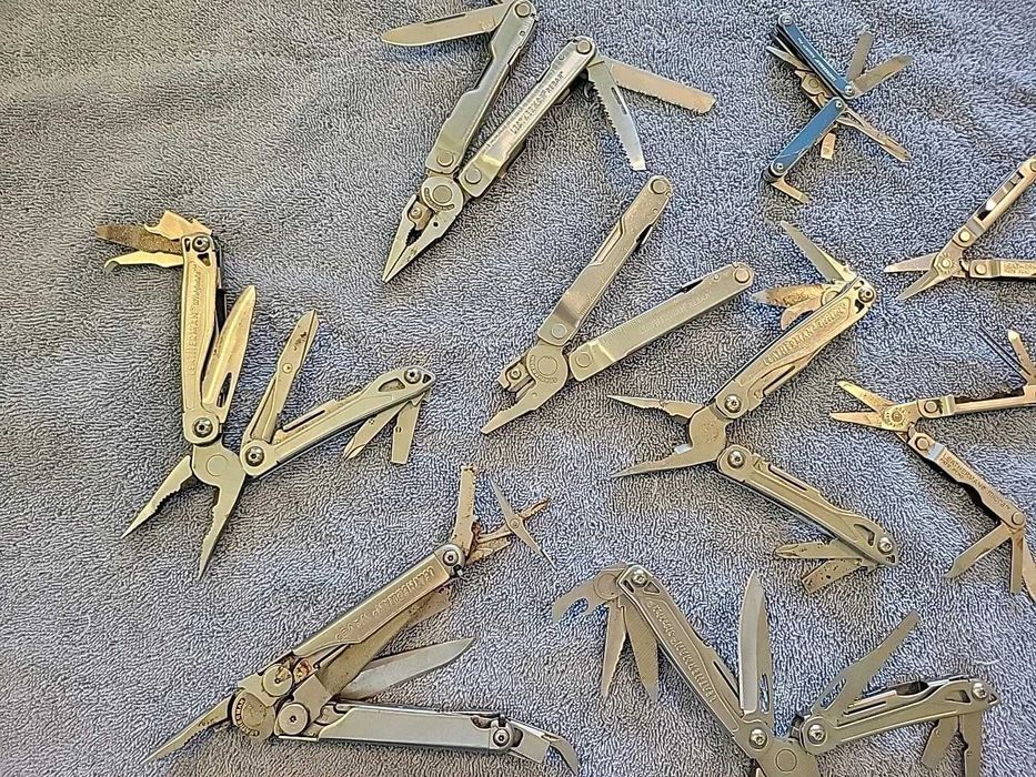 Продам 8 мультитулів Leatherman 1 лотом