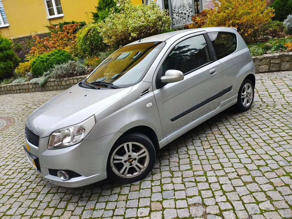 Chevrolet Aveo Chevrolet Aveo 1.4 benzyna z 2009 roku - automat
