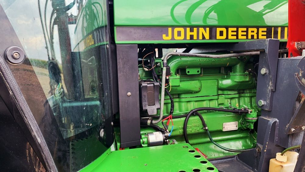 John Deere 3050 rok produkcji 1992 moc 100 KM