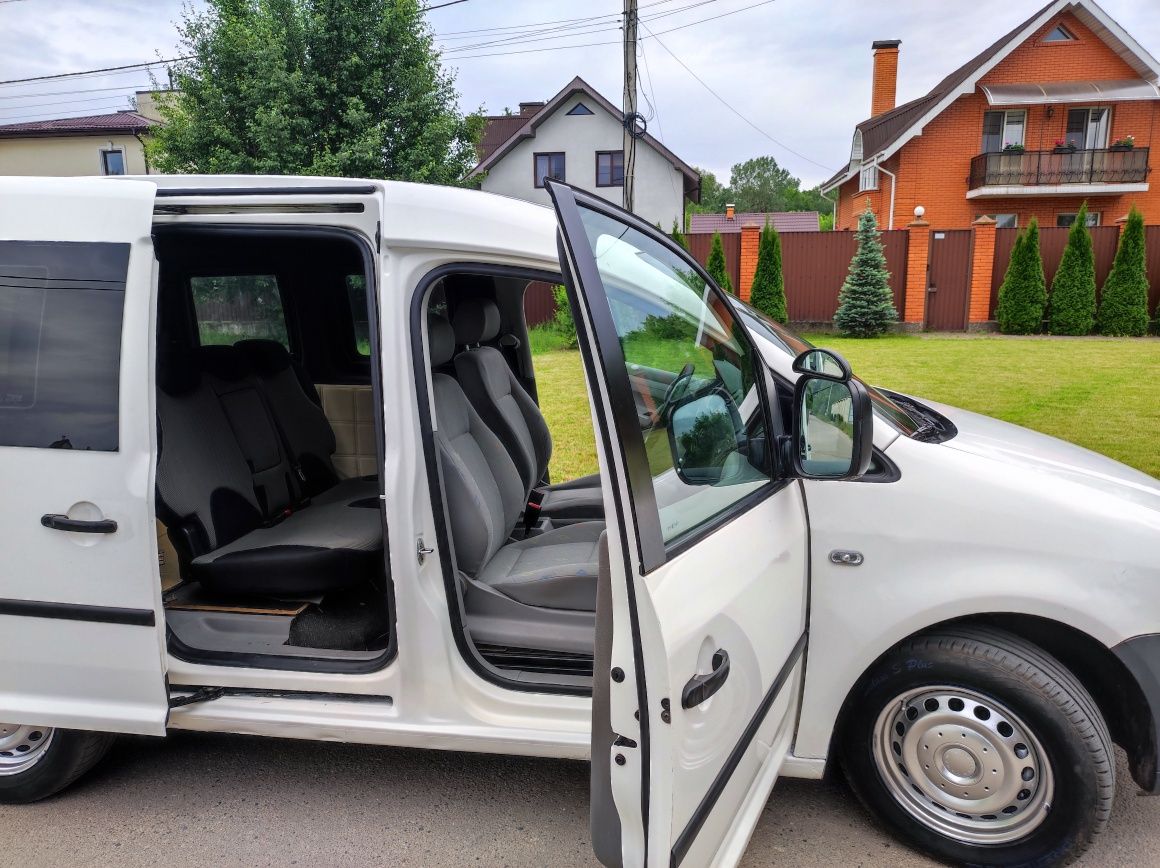 Продам Volkswagen Caddy  2006р