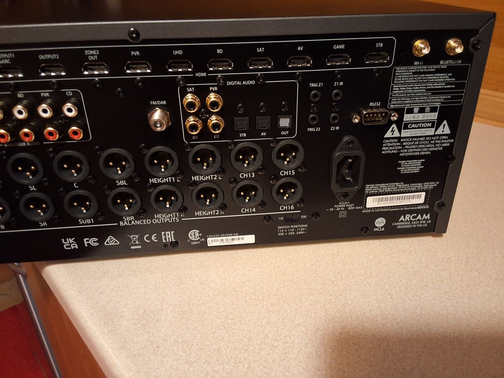 Szpredam Home Theatre ARCAM AV41