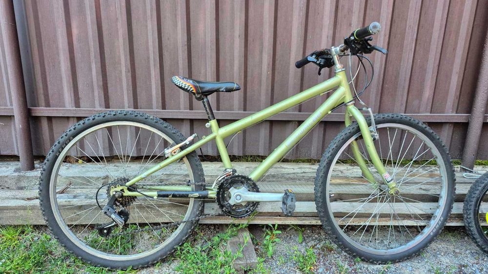 Продам велисипед колеса 24"