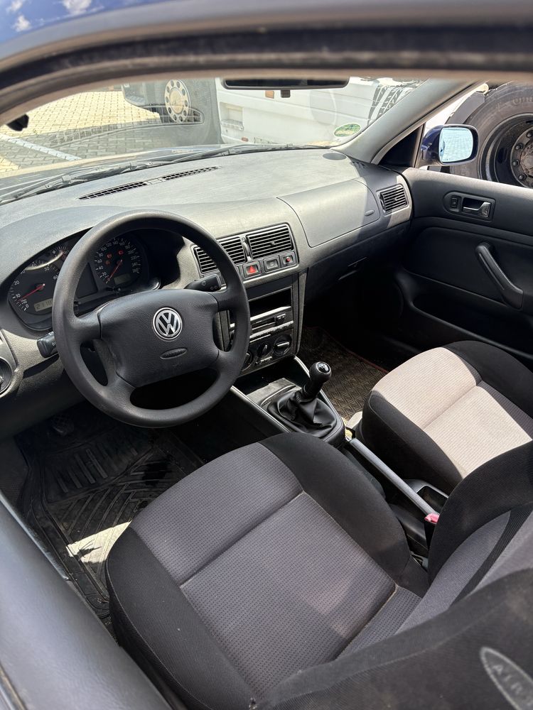 VW Golf 1.6 Klima