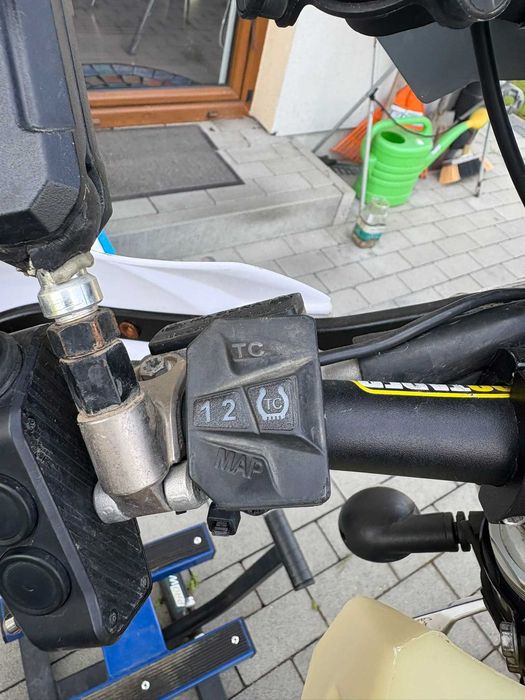 Husqvarna FE 350 masa dodatków, amortyzator skrętu, Salon PL