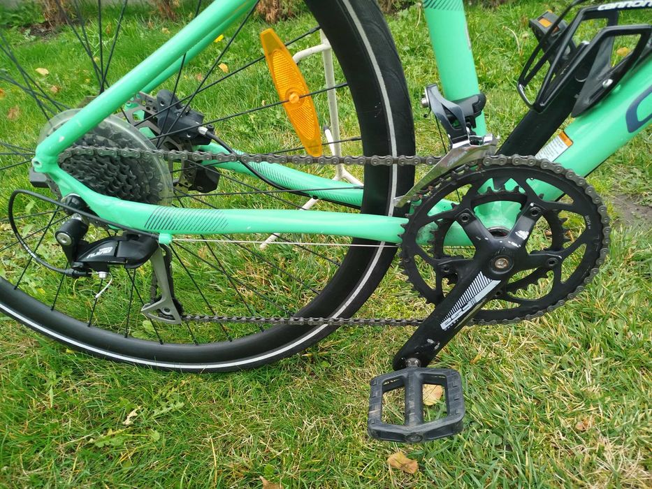 Rower Crossowy Gravel CANNONDALE QUICK Koła 28" Rama 16cali HYDRAULIKA