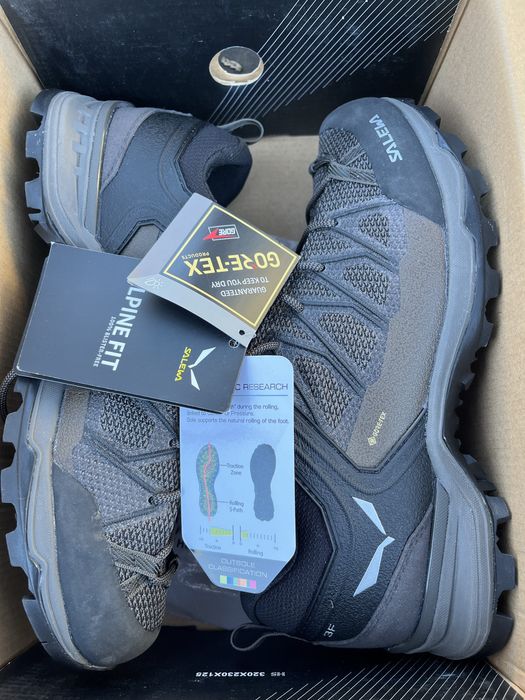 Продам зимові кросівки Salewa gоre-tex