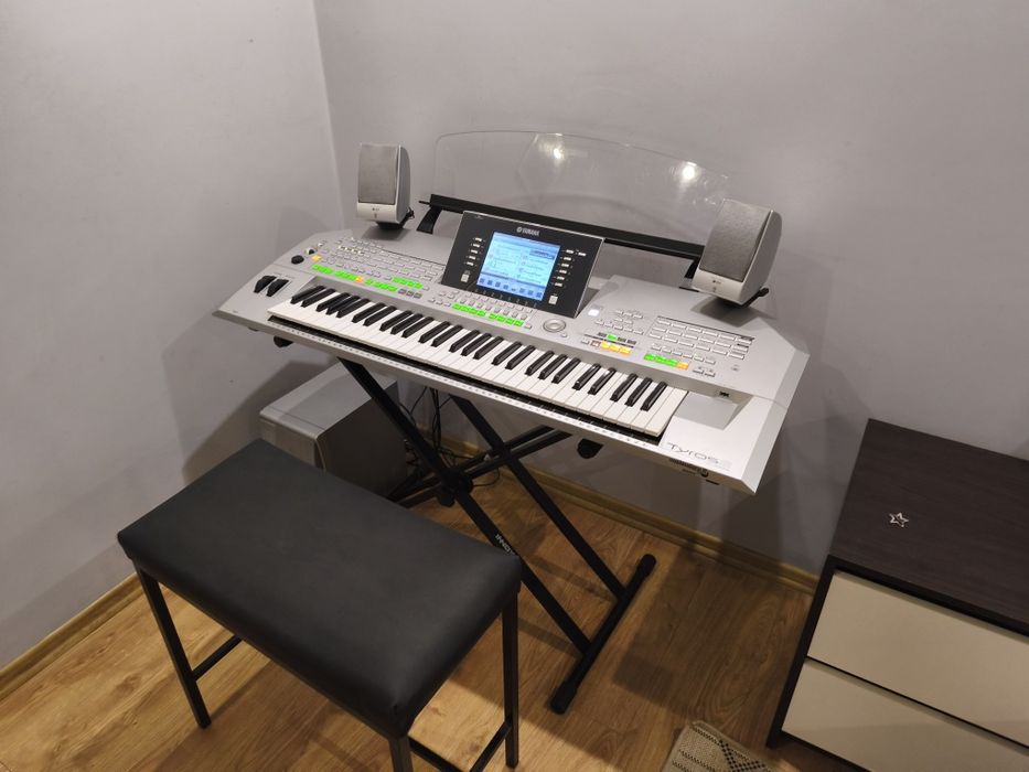 Rewelacyjna Yamaha Tyros 2