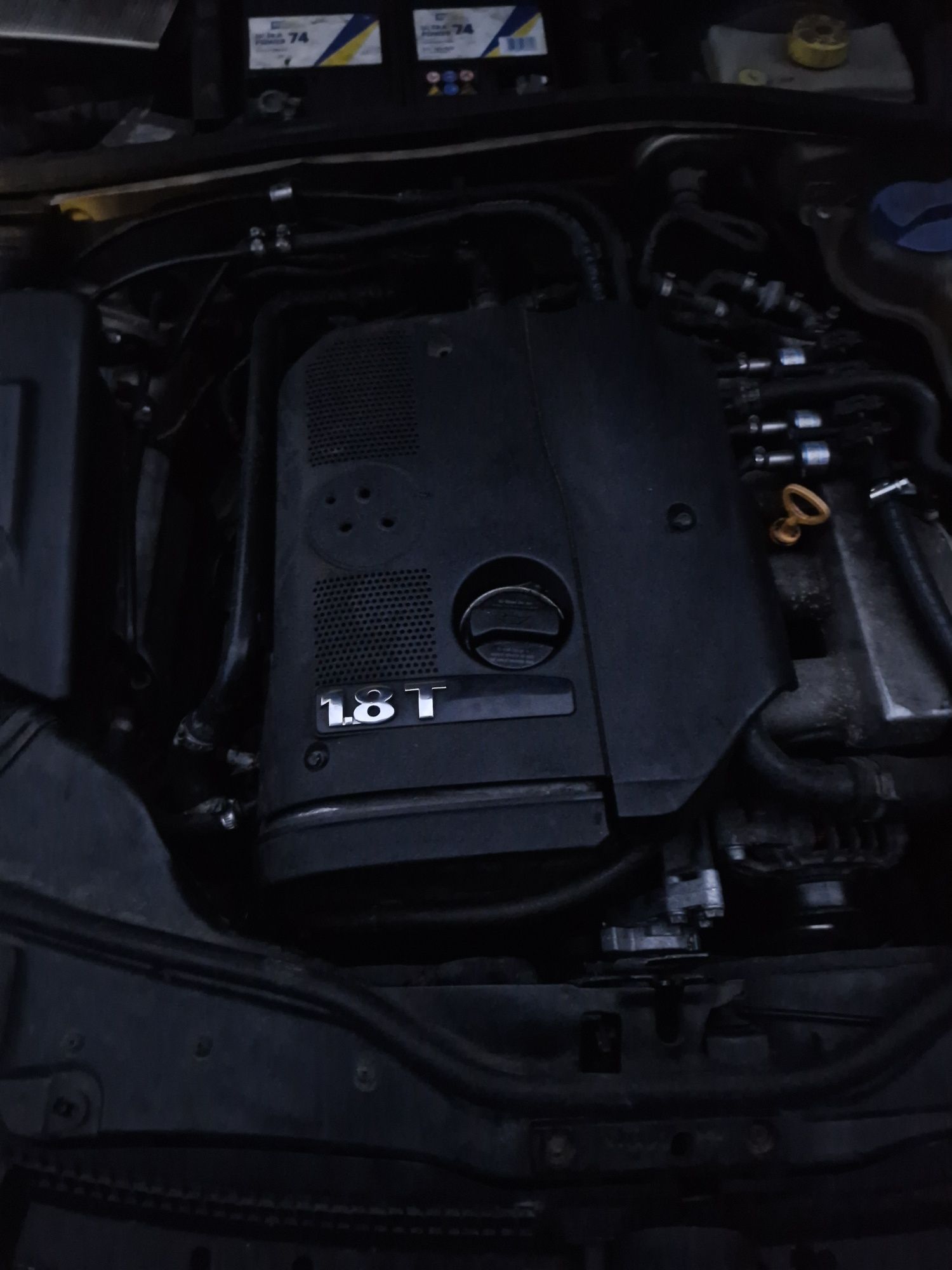 Silnik 1.8T AWT Passat