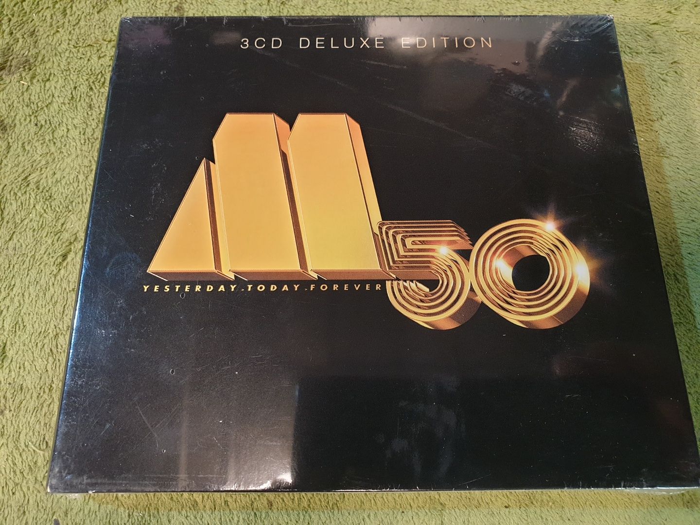 Motown 3 CD Deluxe Edition.