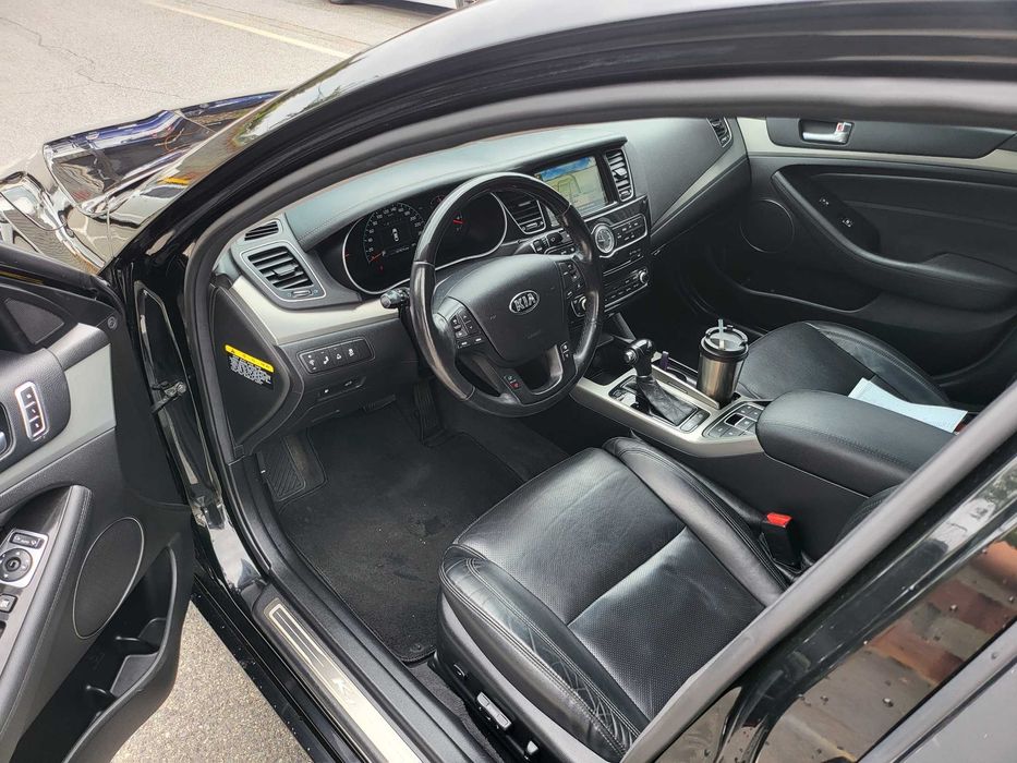 Kia K7 2015, 2.5 Hybrid, седан з низькою витратою палива з Кореї