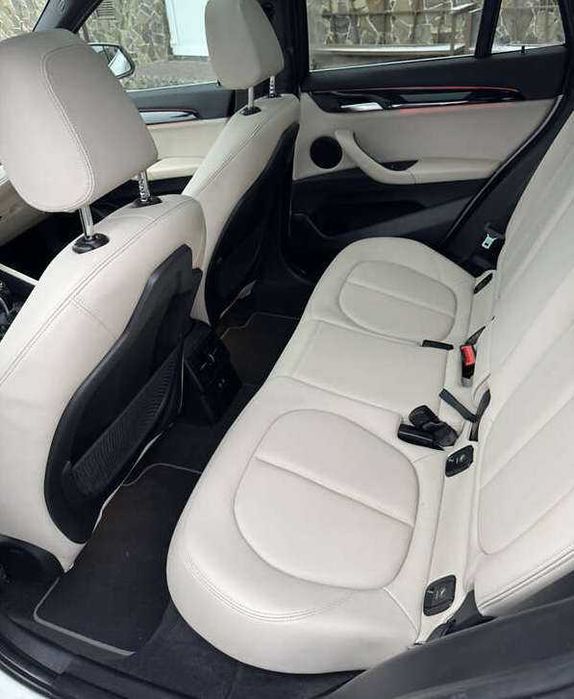 BMW X1 2021 G кузов