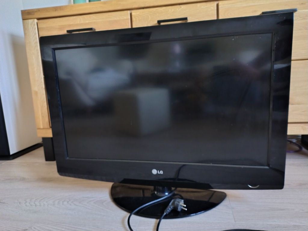 Telewizor LG stan bardzo dobry
