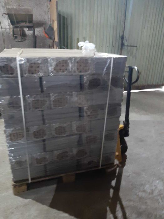 Паливні брикети Піні Кей