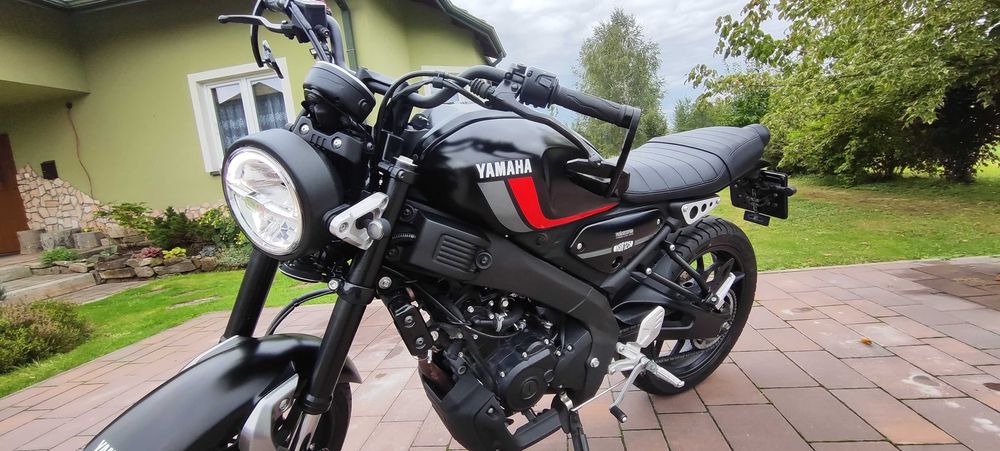 yamaha xsr 125, kat B, kat A1