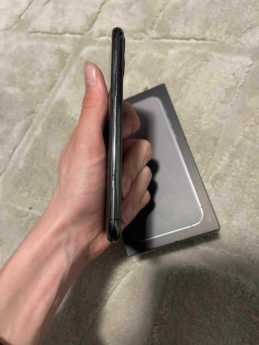 iPhone 11 pro 64gb Space Gray