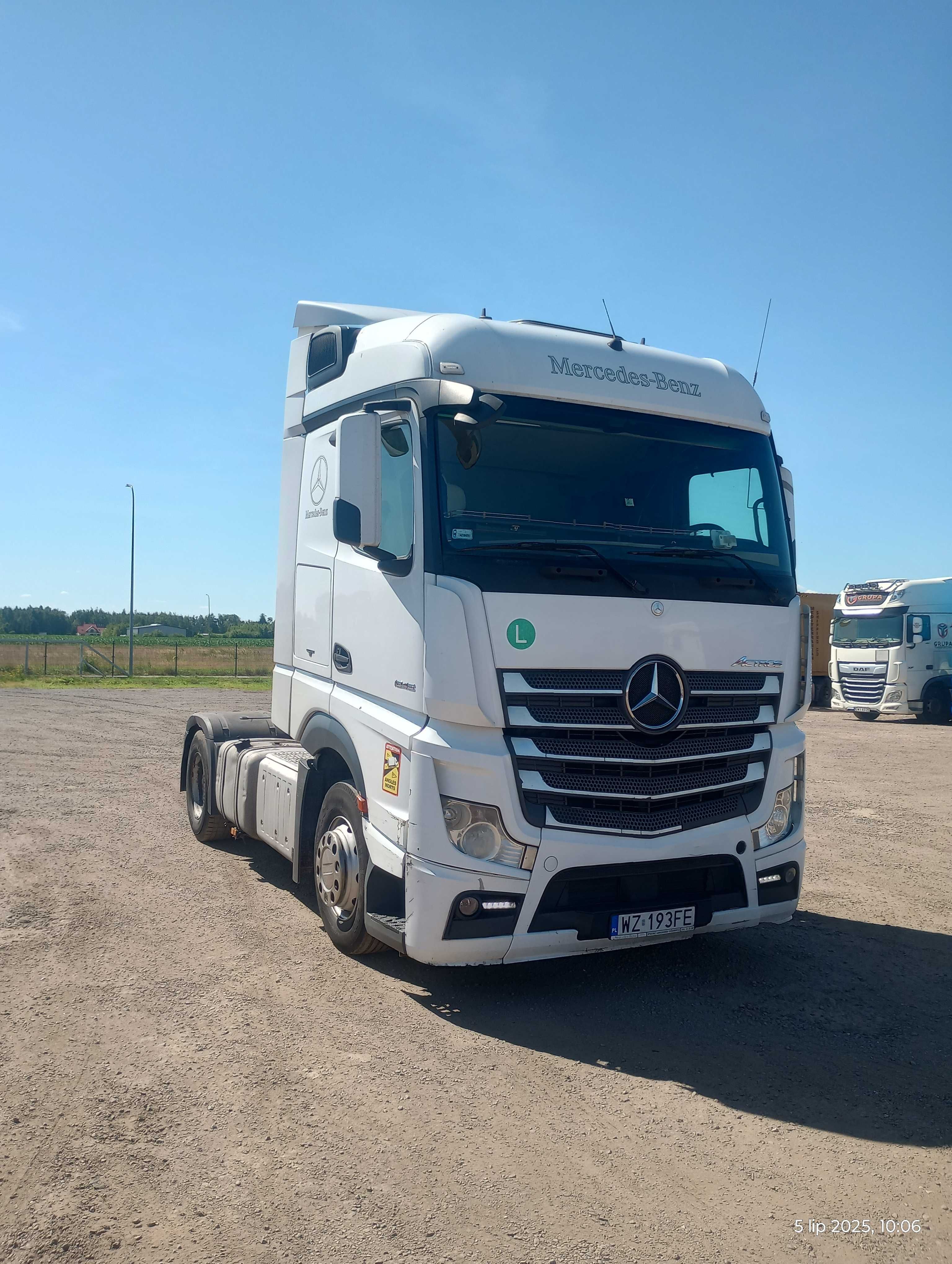Mercedes Actros Mp4 1845