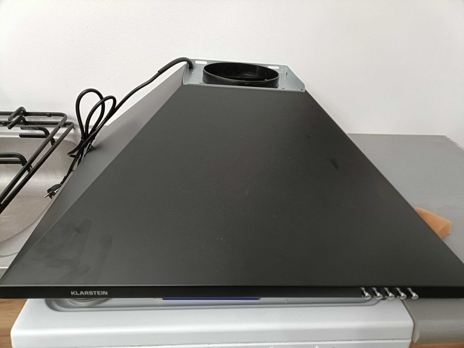 Okap kuchenny kominowy